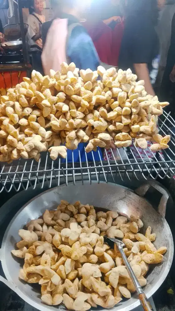 Jaga stand baso goreng