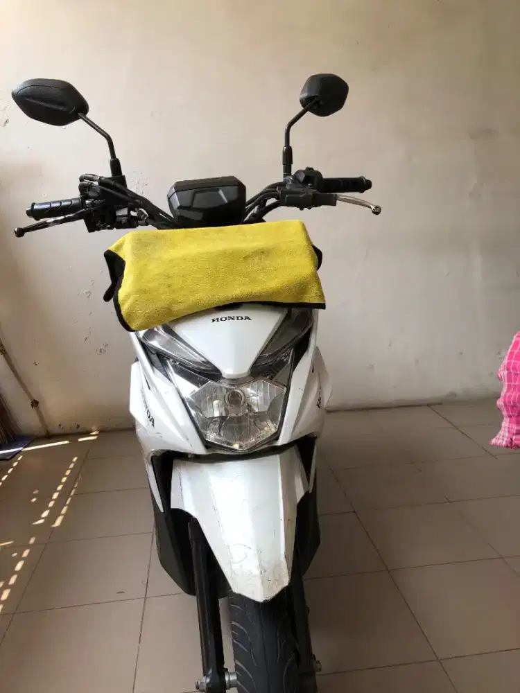 Dijual motor beat street tahun 2018