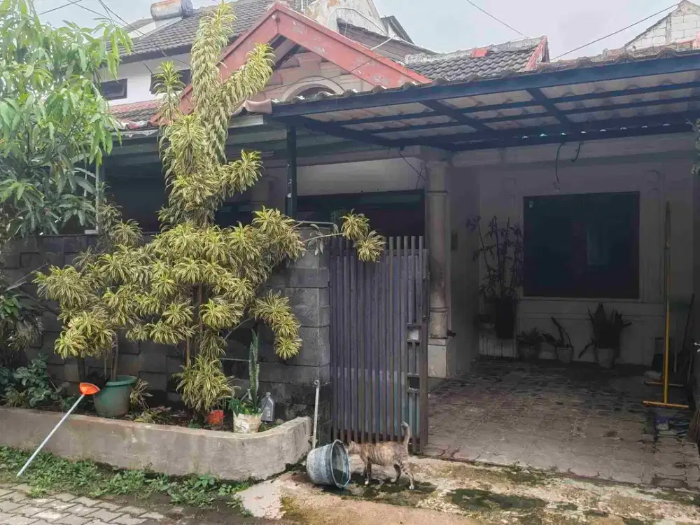 Di Jual Rumah Terawat Siap Huni 1/2 Lantai Di Perumahan Cipaganti Ciwastra