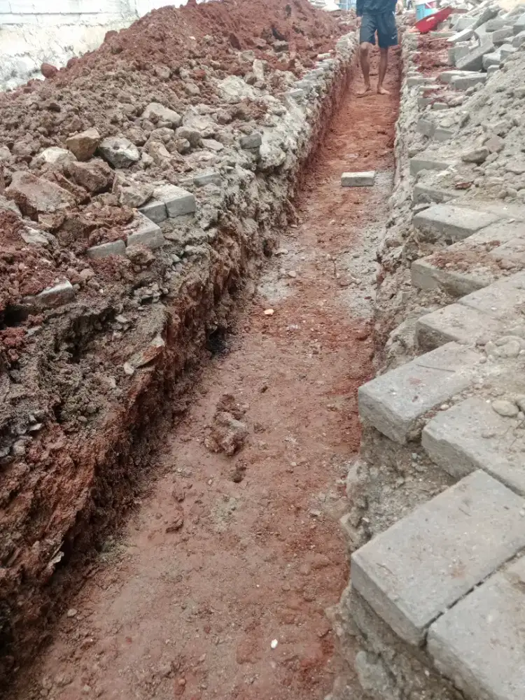 tukang galian harian borongan