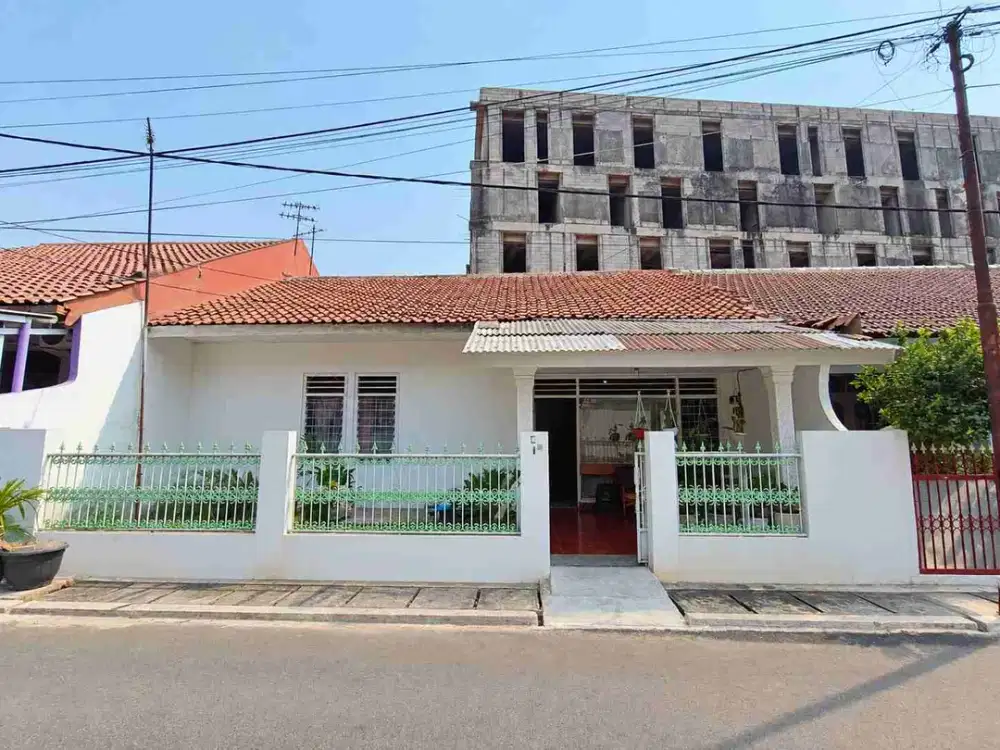 Dijual Dalam Perumahan Rumah Cantik Siap Huni, Lokasi strategis dekat pusat kota Bekasi