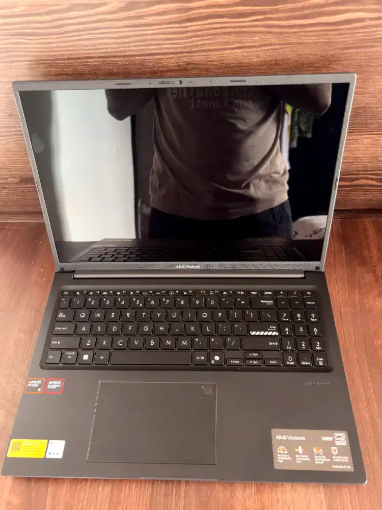 ASUS VIVO BOOK 16