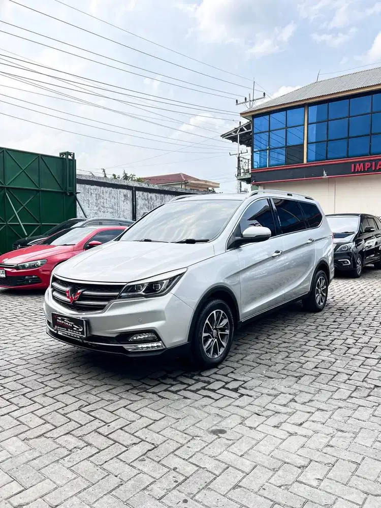 Wuling Cortez 1.8 Lux AMT 2018