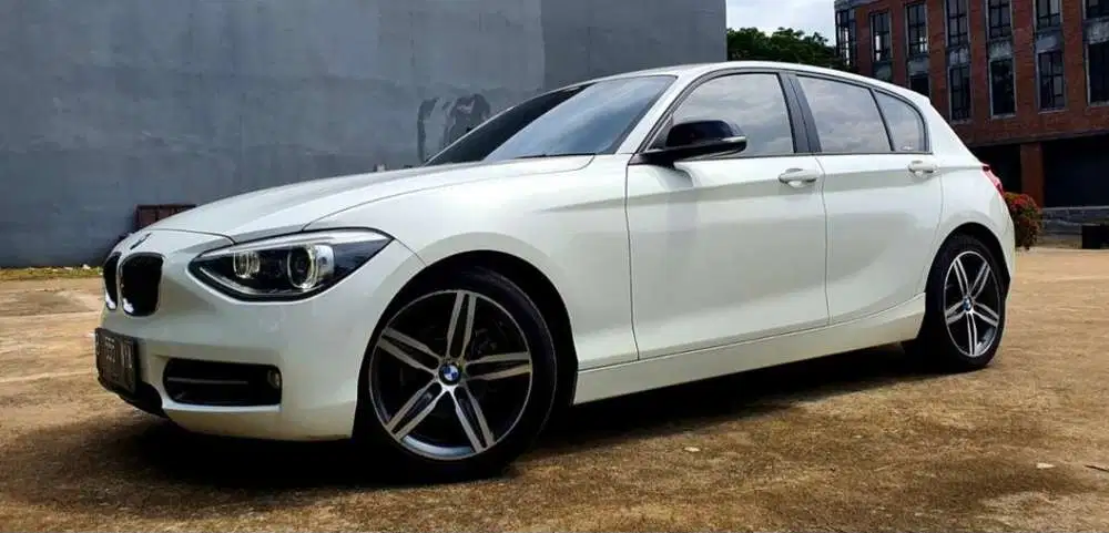 BMW 116i 2012 Bensin