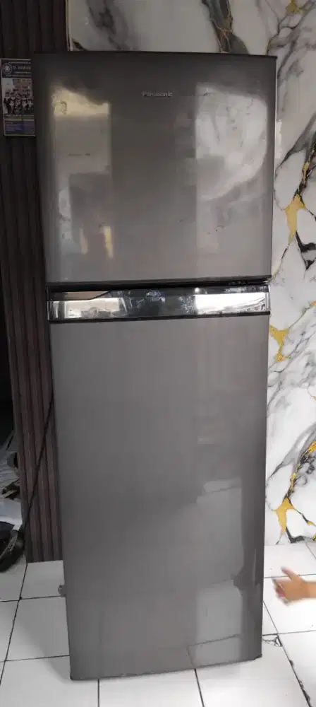 KULKAS PANASONIC JUMBO TINGGI