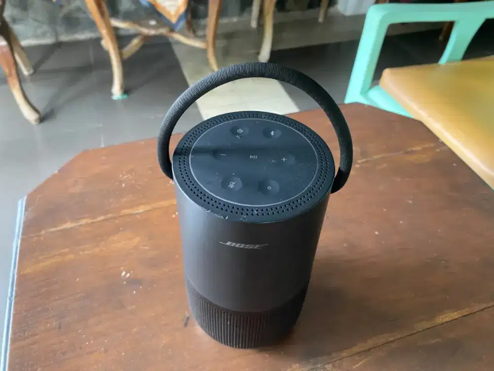 BOSE PORTABLE HOME SPEAKER