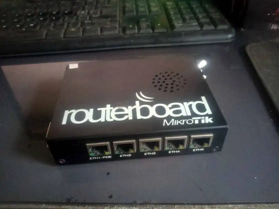 Mikrotik RB450G