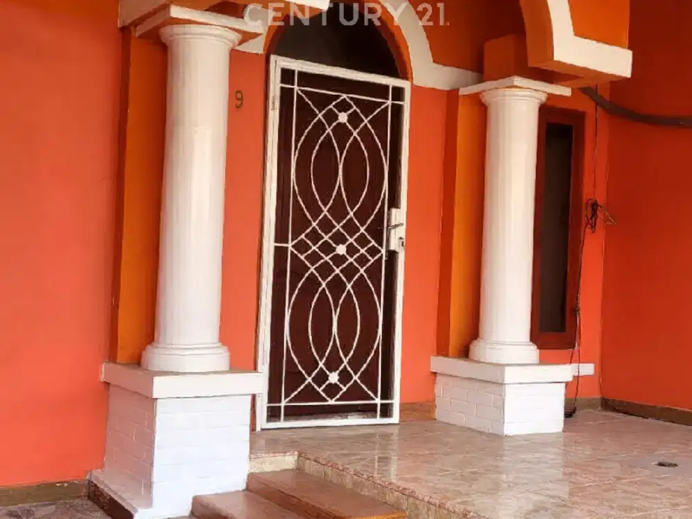 Rumah Bagus, Siap Huni ( Semi Furnished ) ,dekat Ruko, Sekolah