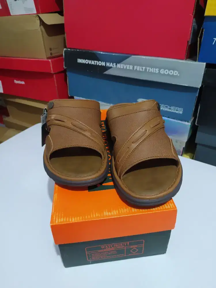 Sandal Slide Casual Watchout!