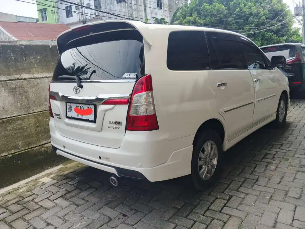 Toyota Kijang Innova 2015 Bensin