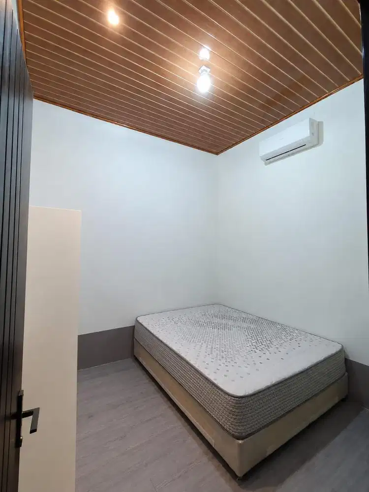 Springbed Inthebox dan Divan