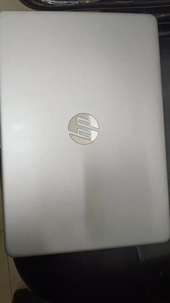 Laptop HP 14s dq5115tu