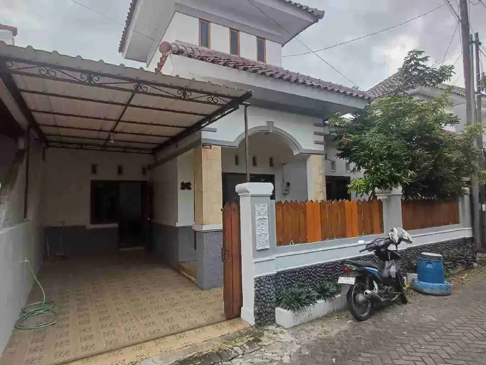 disewakan rumah full furnish dalam komplek diseputaran jalan kaliurang