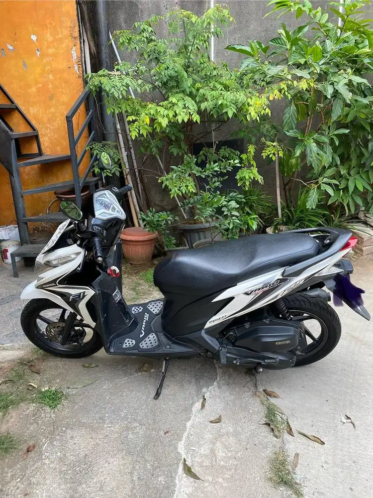 DIJUAL HONDA VARIO 125 ISS – SIAP PAKAI, NYAMAN & IRIT!11.500