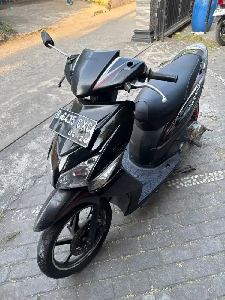 Vario THN 2013 plat B Jakarta