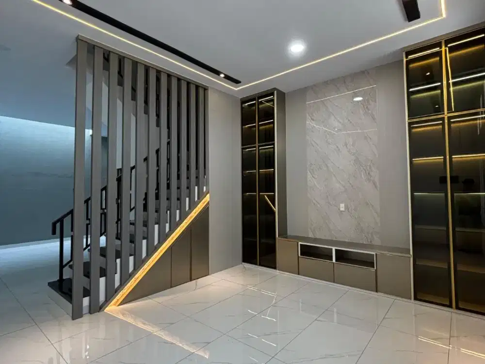 DIJUAL VILLA FULL FURNISHED KONDISI BARU DI BANYAN TREE