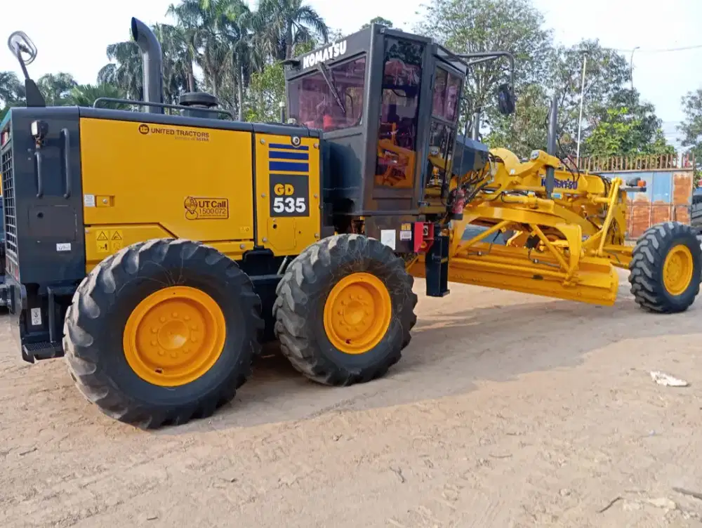 JUAL MOTOR GRADER 2023 ALAT BERAT KOMATSU GD535-5