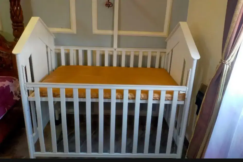 Tempat tidur bayi little equi 4 ways