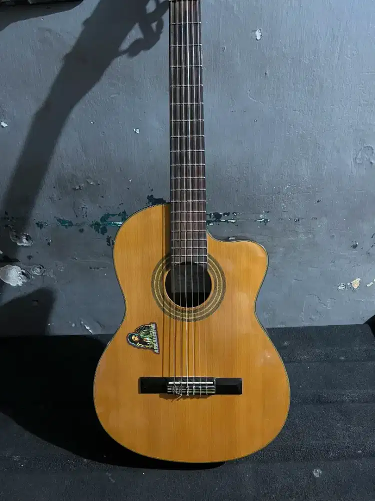 Gitar ibanez GA6CE-AM