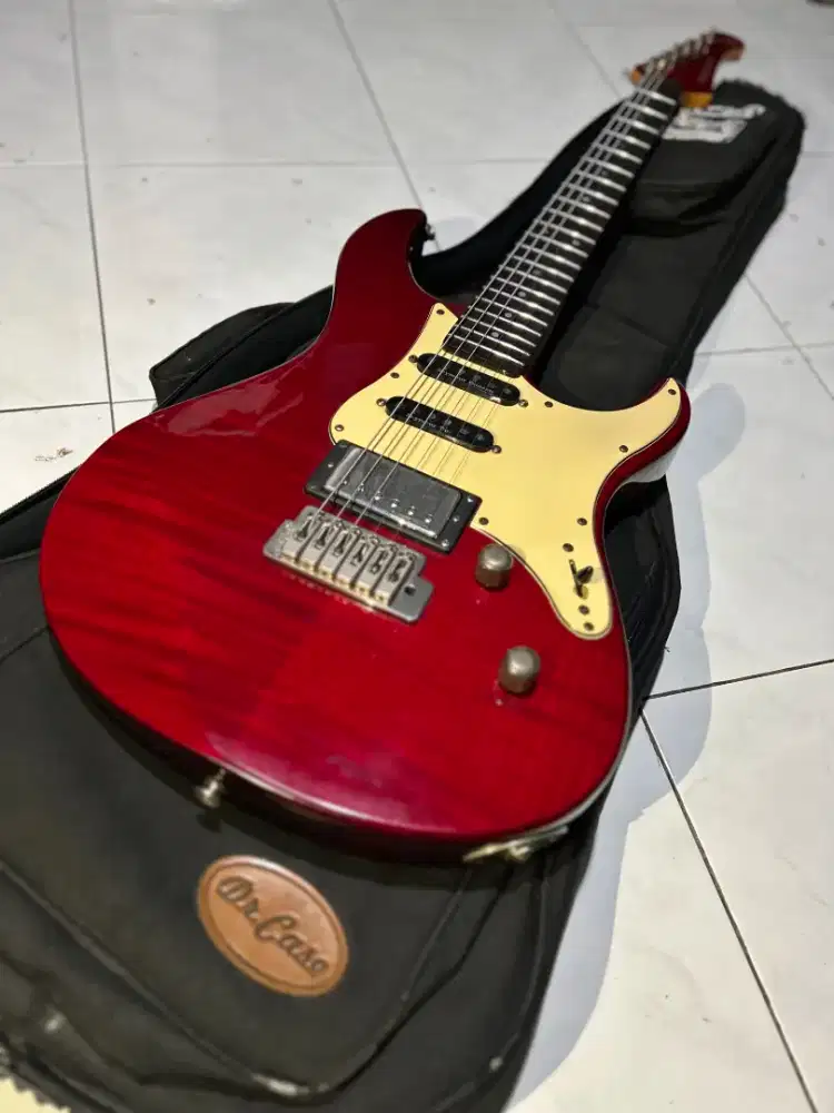 YAMAHA PACIFICA 612 VIIX
