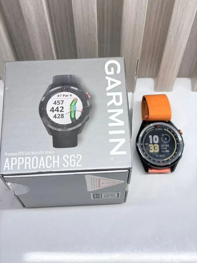 Garmin Approach S62