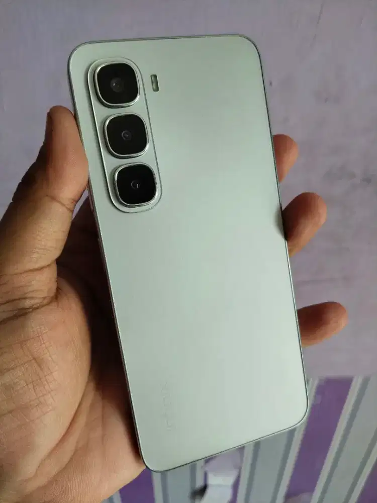 infinix hot 60i ram 8+8/256