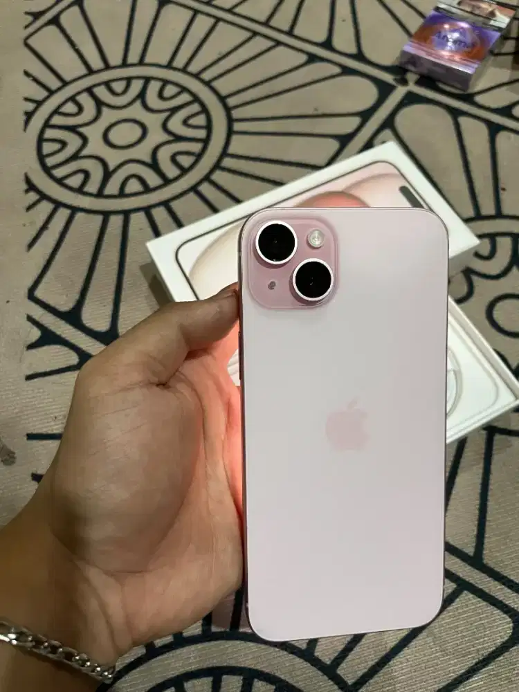 iPhone 15 plus 128gb inter