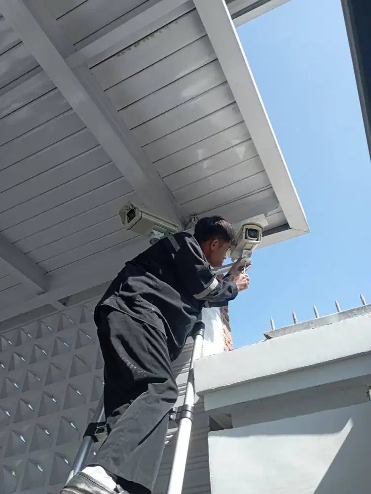 JASA PEMASANGAN DAN PERBAIKAN CCTV MURAH BERGARANSI MALANG RAYA
