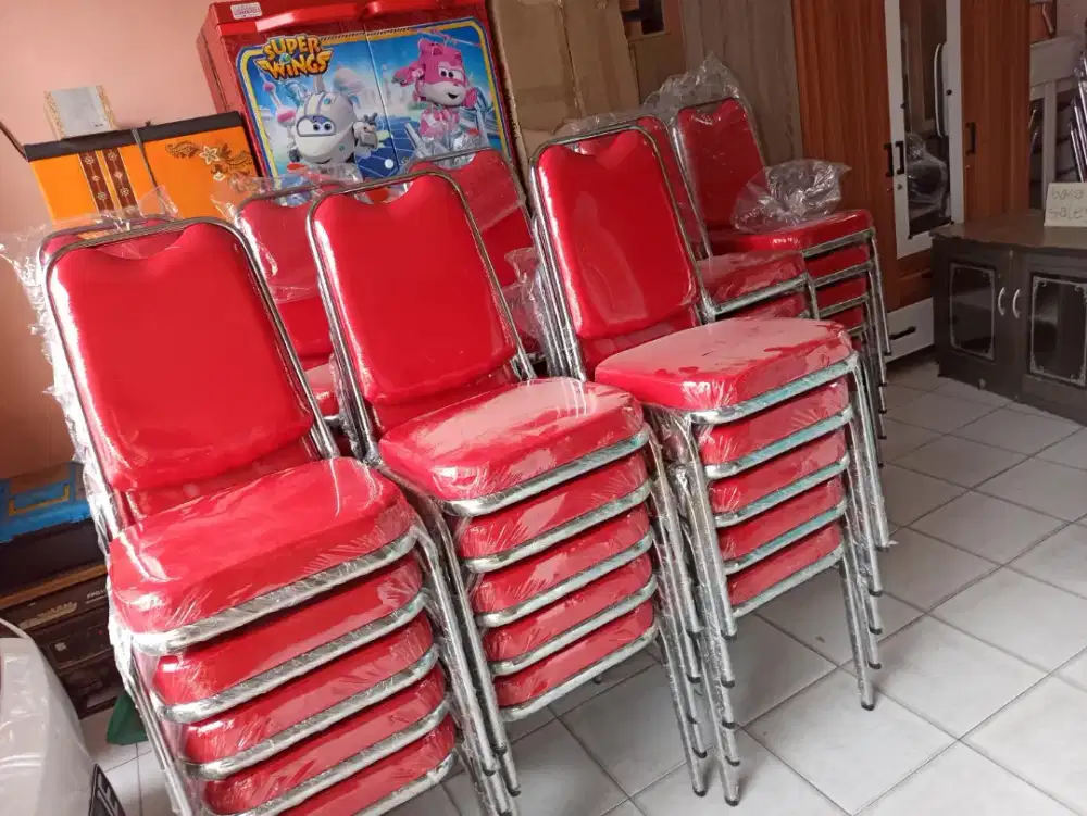 Kursi susun kantor kaki besi jok busa