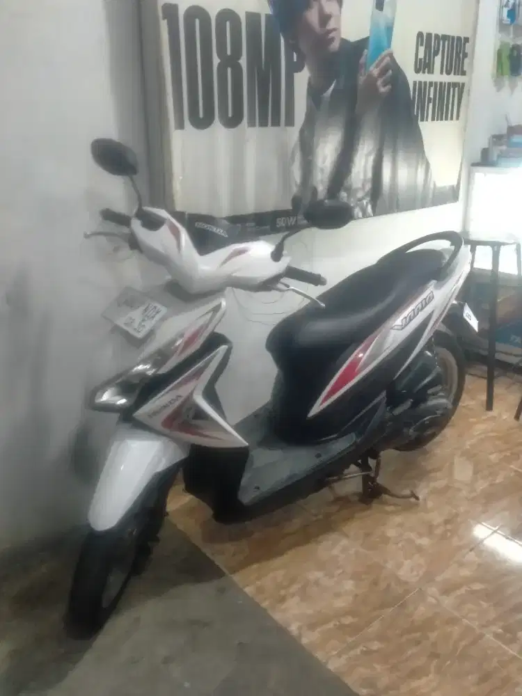 Vario 110 fi led 2015 pajak kaleng off pasar Kemis bt/tt bisa