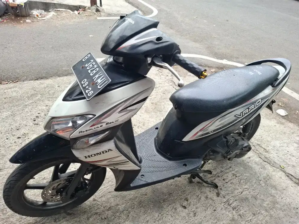 Pajak 9/2022 km57rb, honda vario 110 karbu CW 2013 full Orisinil.