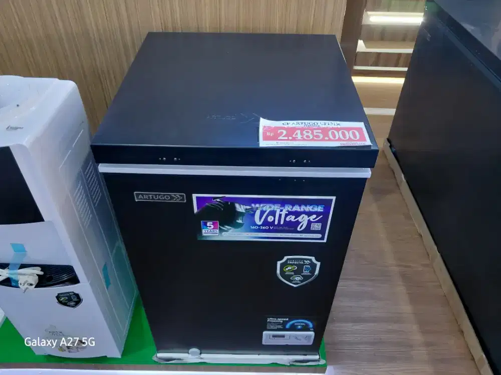FREZER MEREK ARTUGO. BISA CICILAN