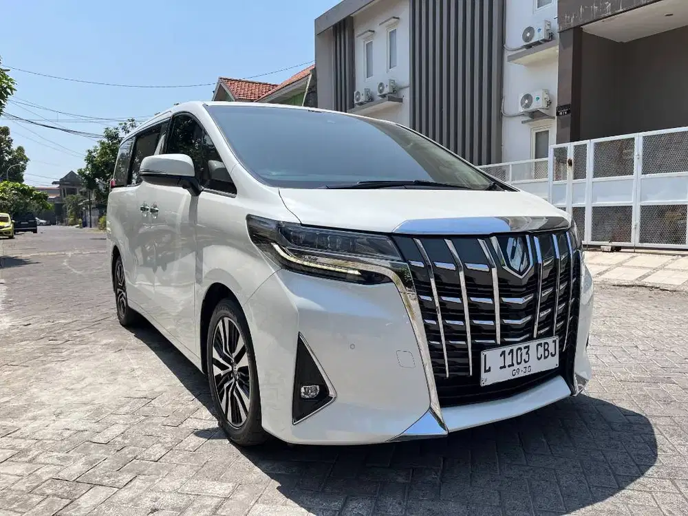 Toyota Alphard G atpm at 2020. SEPERTI BARU GRESS