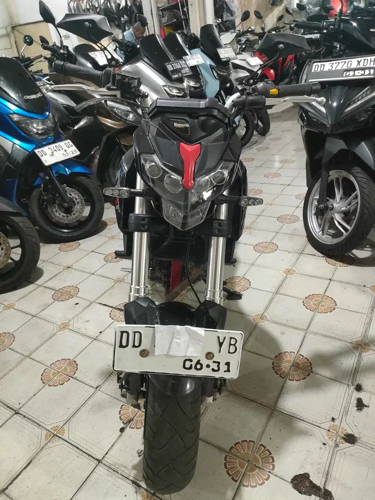 Benelli TNT 135cc 2020 Hitam
