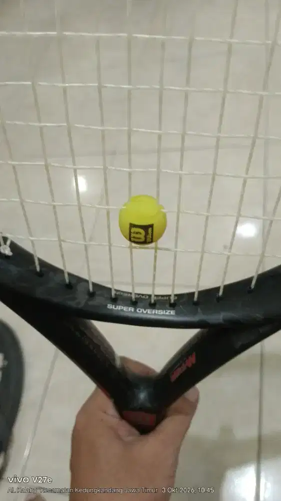 Raket tenis merk Wilson 2.2 ori