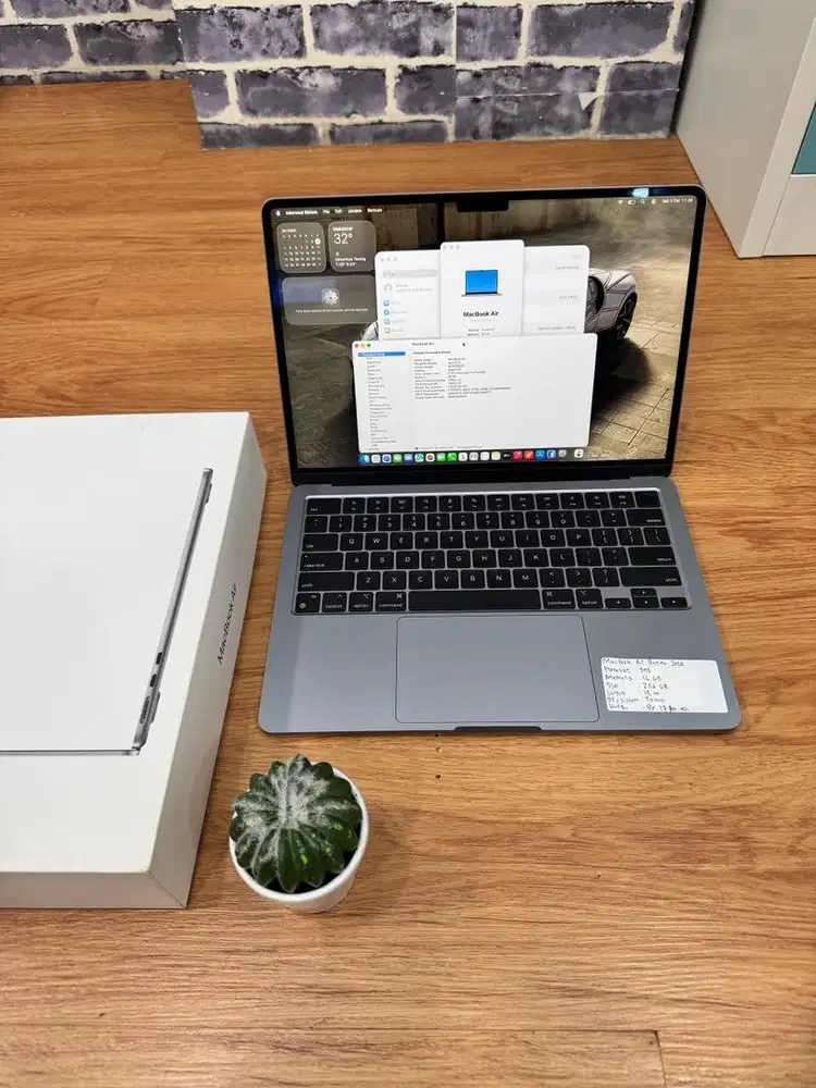 Macbook Air Retina M3 2024