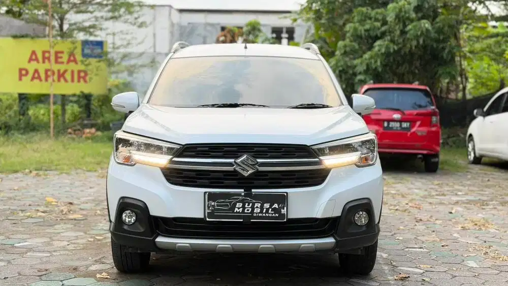 SUZUKI XL7 ZETA 2020 Matic Putih