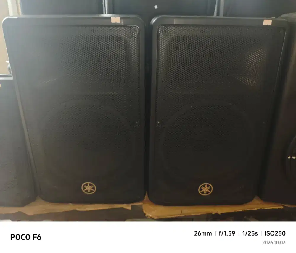 Speaker aktif yamaha DBR 12