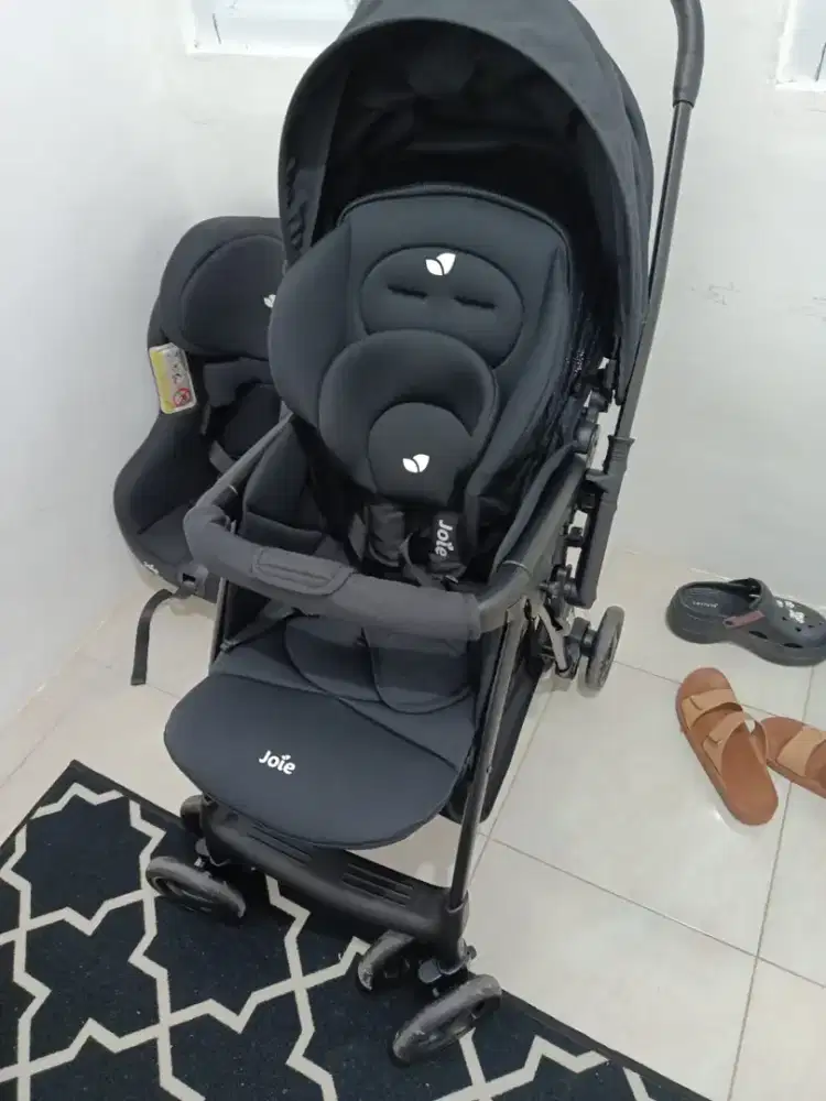 Dijual stroller merk joie
