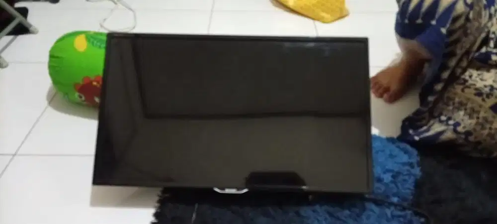 Jual tivi 24 inci  murah