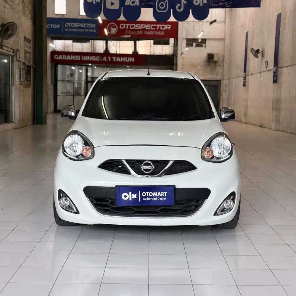 NISSAN 2015 MARCH 1.5 M/T PUTIH MURAH OTOMART 286 KENJERAN