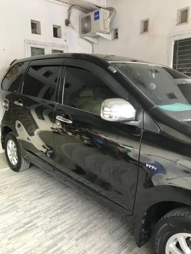 Toyota Avanza Tipe G 1,3 AT