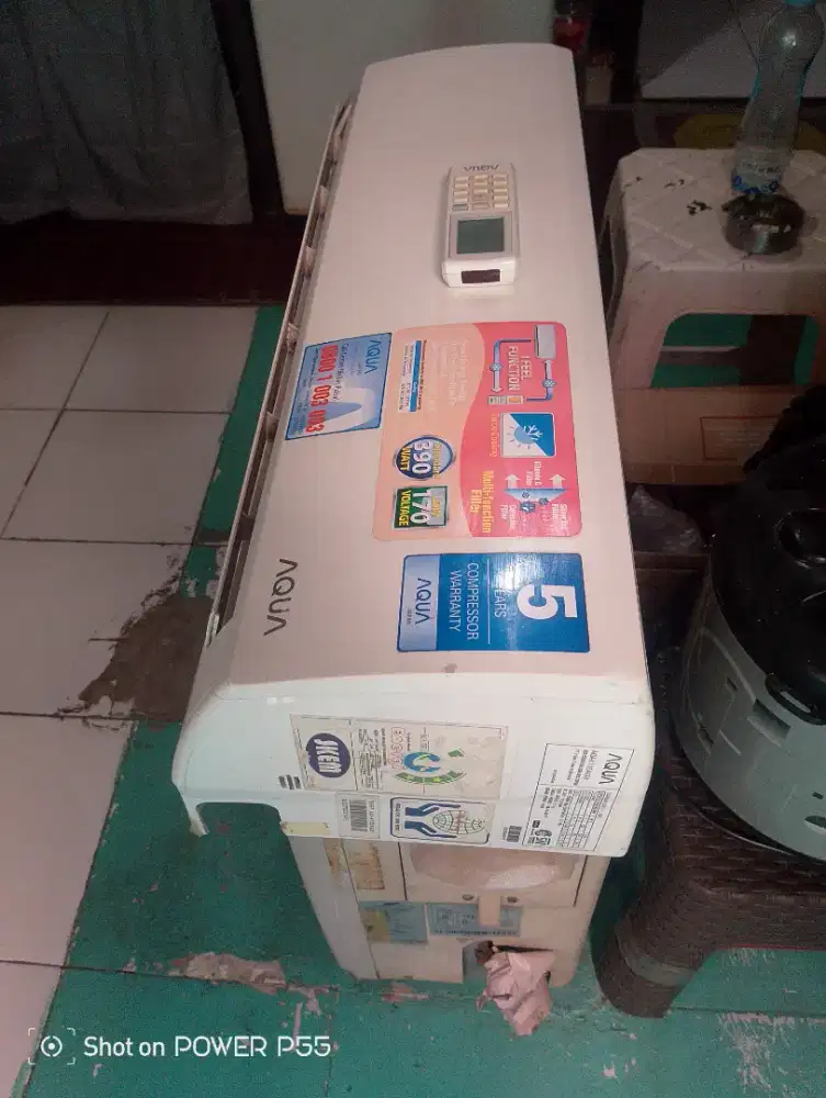 ac indor Aqua dan out door Samsung 1/2 pk