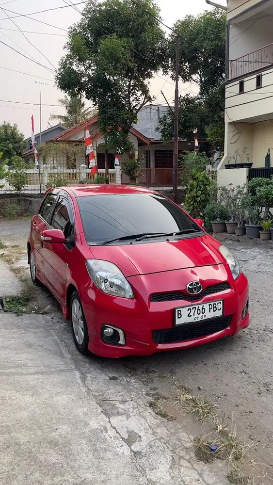 HRG CASH! Pemakai Pribadi Yaris S Limited 2012 TRD 2013 Jazz RS Swift