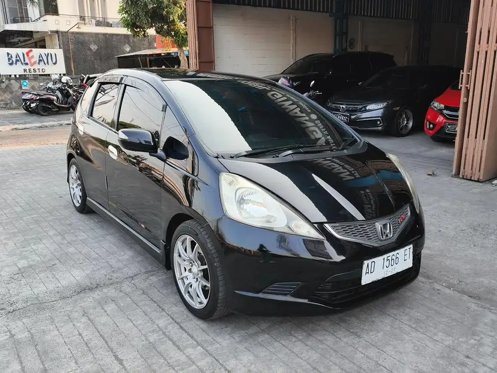 HONDA JAZZ GE8 2009 Matic Hitam