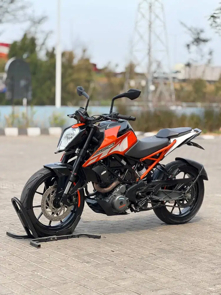KTM DUKE 250 ABS ORANGE 2019 LOW KM PAJAK HIDUP SUPER MULUS