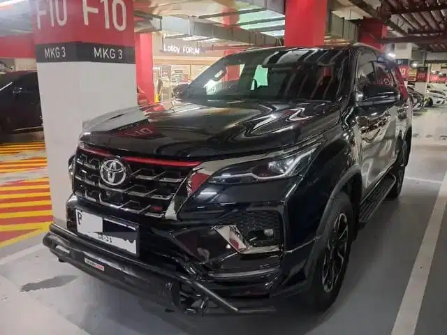 Dijual toyota fortuner VRZ TRD last Edition 2021