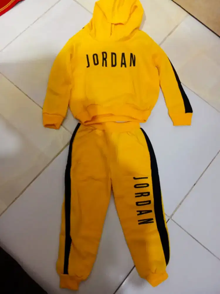 One set anak cowo celana panjang