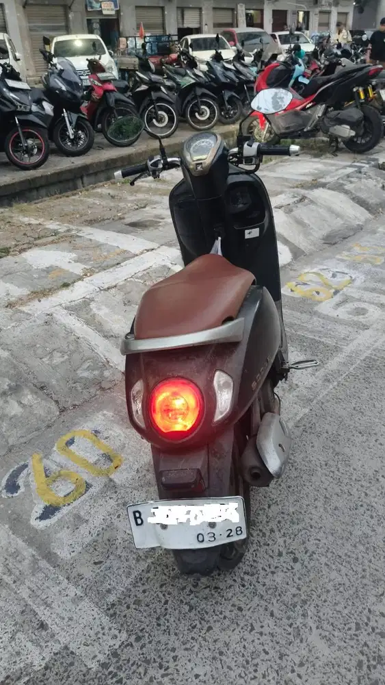 Jual Honda scoopy prestige tahun 2021 pajak panjang sampai 2028