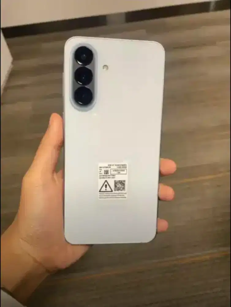 Samsung a57 icyblue ram 12/256gb